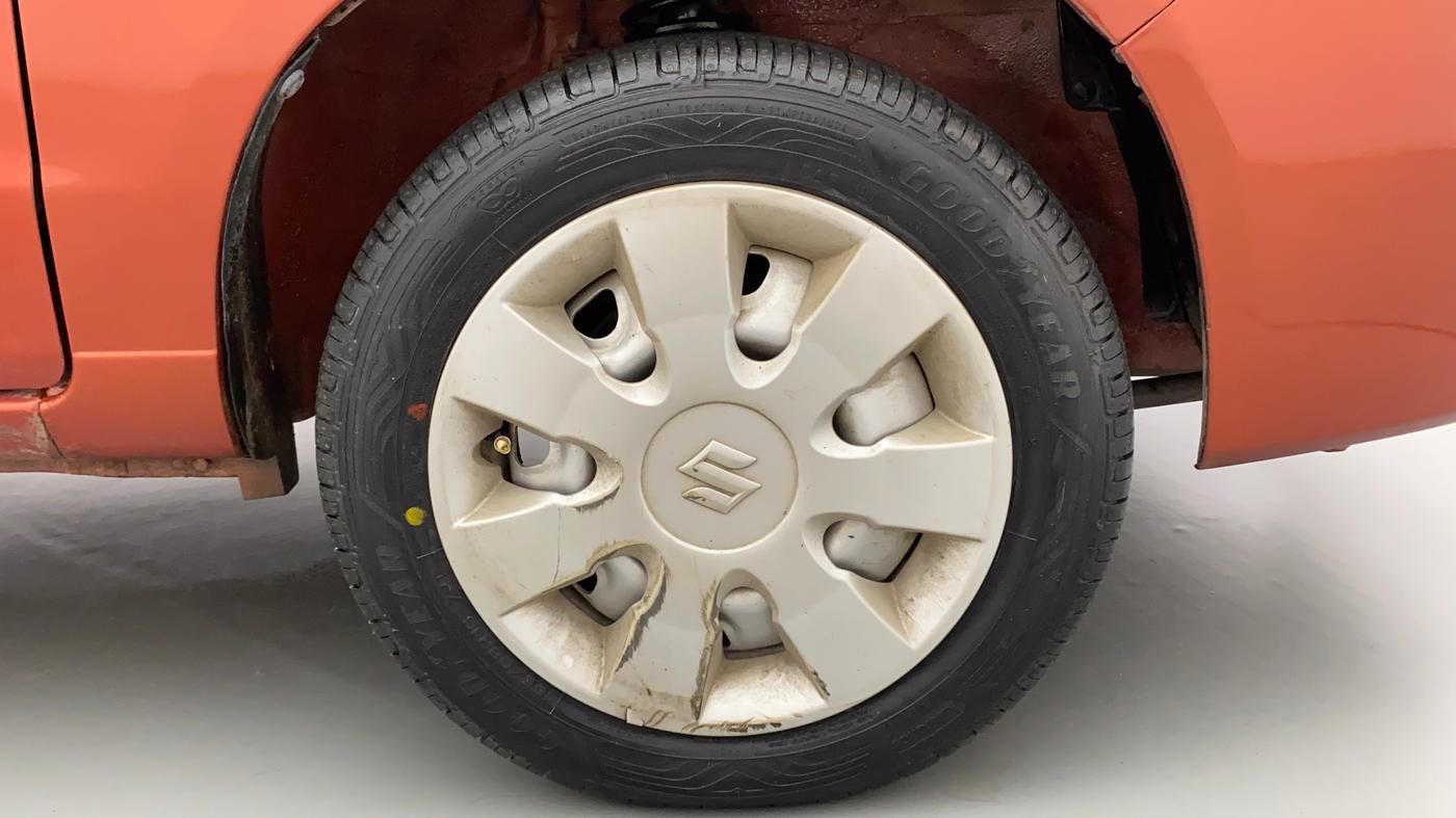 2011 Maruti Alto K10 LXI, Petrol, Manual, 30,611 km, Right Front Wheel
