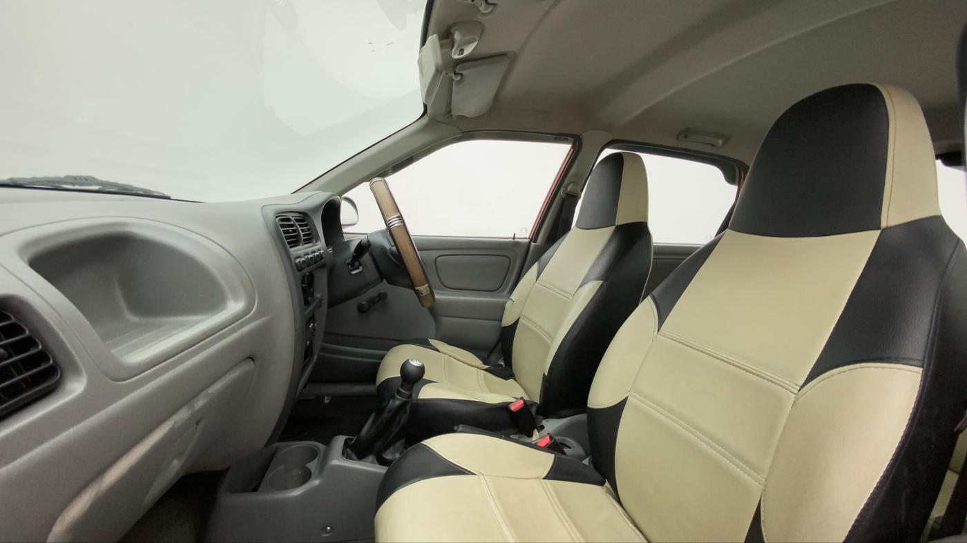 2011 Maruti Alto K10 LXI, Petrol, Manual, 30,611 km, Right Side Front Door Cabin