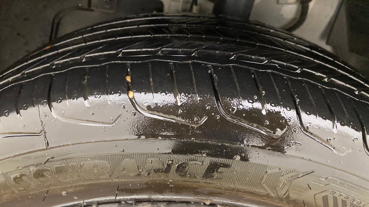 2025 Tata NEXON Pure Plus 1.2 iCNG 6MT, CNG, Manual, 4,881 km, Left Front Tyre Tread