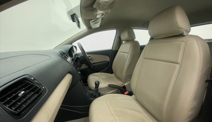 2015 Volkswagen Polo COMFORTLINE 1.2L PETROL, Petrol, Manual, 29,911 km, Right Side Front Door Cabin
