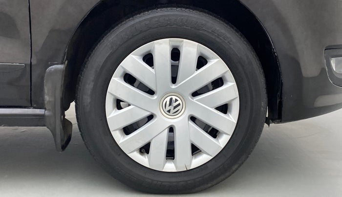 2015 Volkswagen Polo COMFORTLINE 1.2L PETROL, Petrol, Manual, 29,911 km, Right Front Wheel