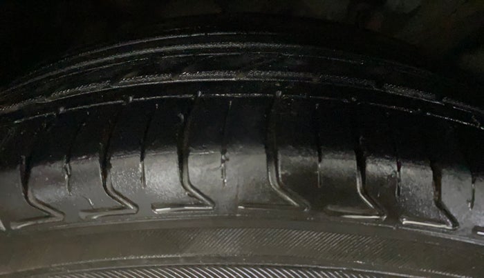 2020 KIA SELTOS HTX IVT 1.5 PETROL, Petrol, Automatic, 87,480 km, Right Front Tyre Tread