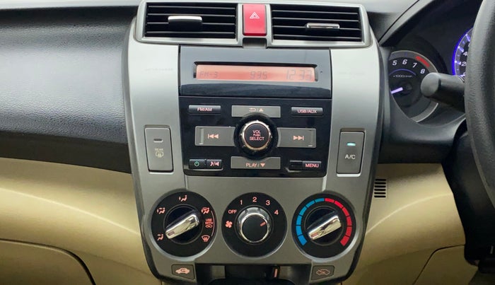 2013 Honda City 1.5L I-VTEC V MT, Petrol, Manual, 1,22,009 km, Air Conditioner