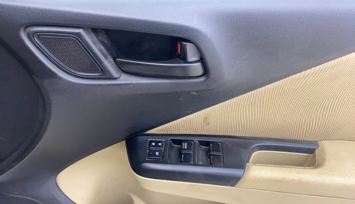 2014 Honda City 1.5L I-VTEC SV, Petrol, Manual, 51,383 km, Driver Side Door Panels Control