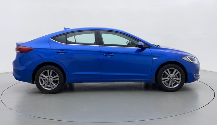 2017 Hyundai New Elantra 2.0 SX AT, Petrol, Automatic, 50,648 km, Right Side