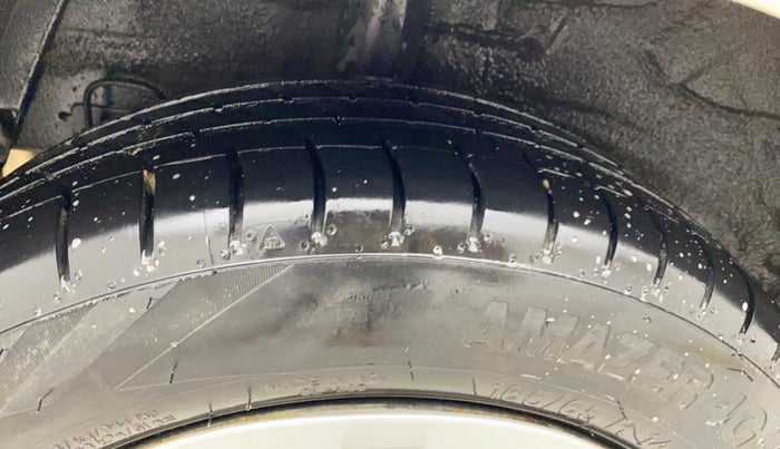 2015 Hyundai Xcent S 1.2, Petrol, Manual, 42,915 km, Right Rear Tyre Tread