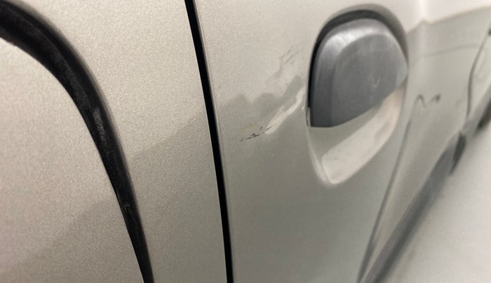 2019 Renault Kwid CLIMBER 1.0, Petrol, Manual, 60,004 km, Right rear door - Slightly dented