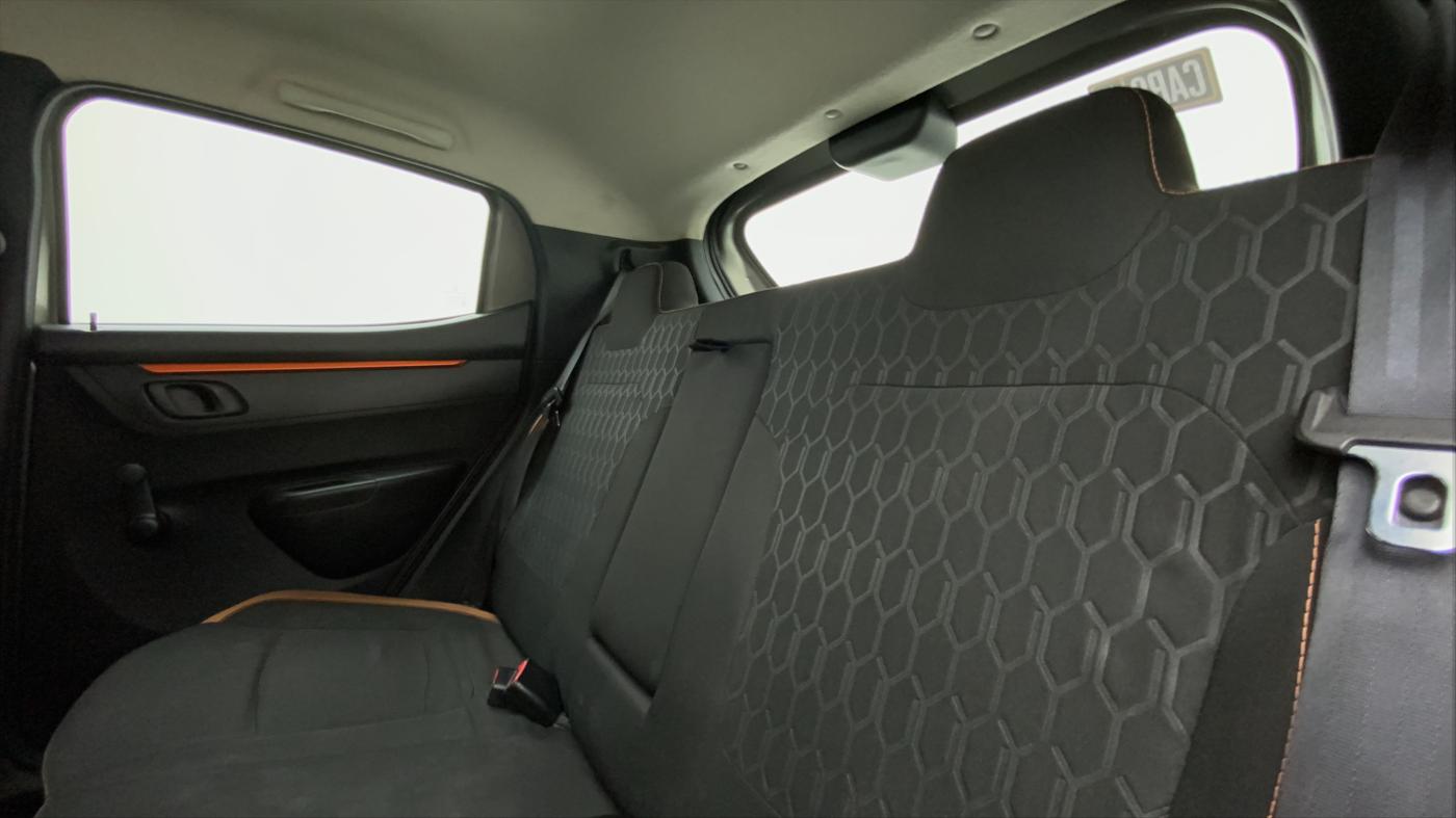 2019 Renault Kwid CLIMBER 1.0, Petrol, Manual, 60,004 km, Right Side Rear Door Cabin