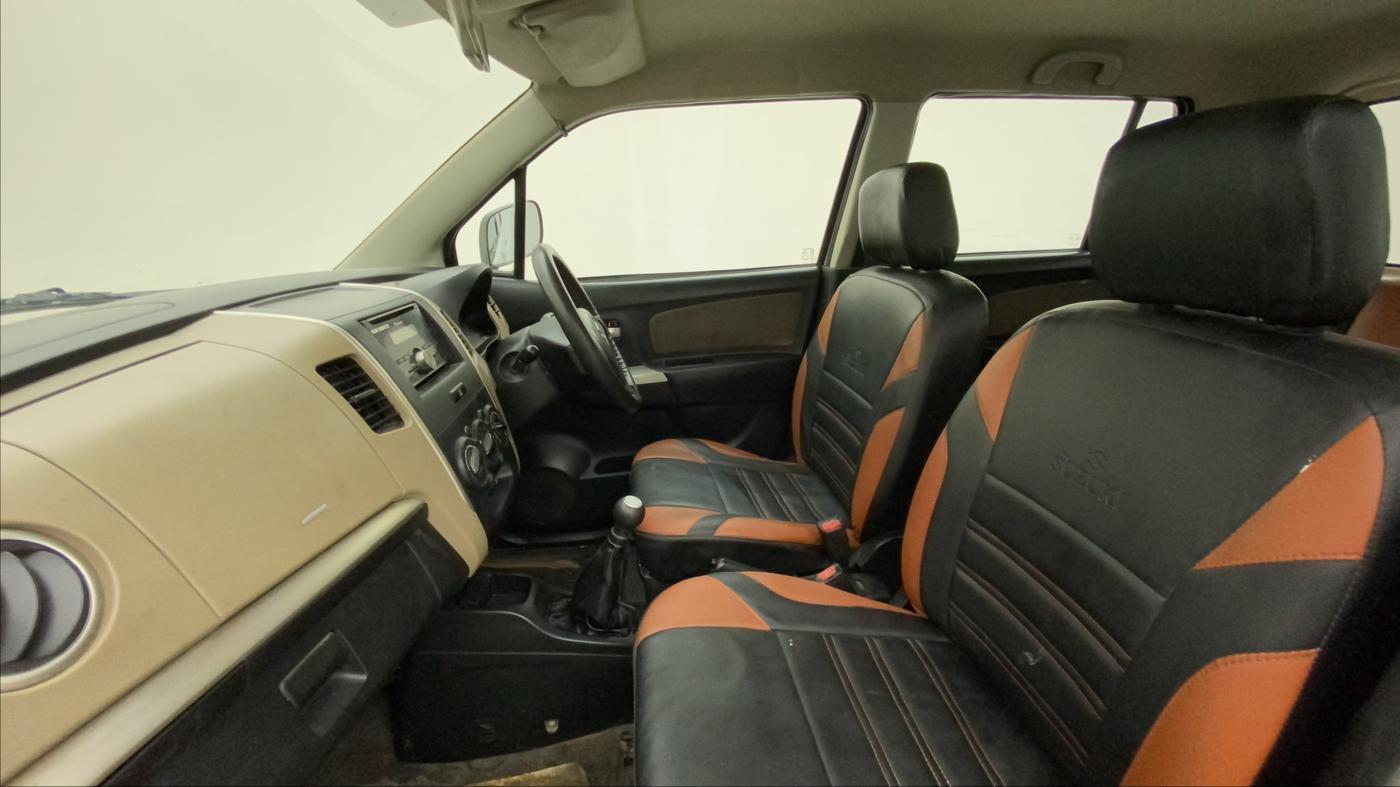 2014 Maruti Wagon R 1.0 LXI, Petrol, Manual, 64,539 km, Right Side Front Door Cabin