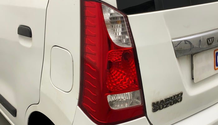 2014 Maruti Wagon R 1.0 LXI, Petrol, Manual, 64,539 km, Left tail light - Reverse gear light not functional