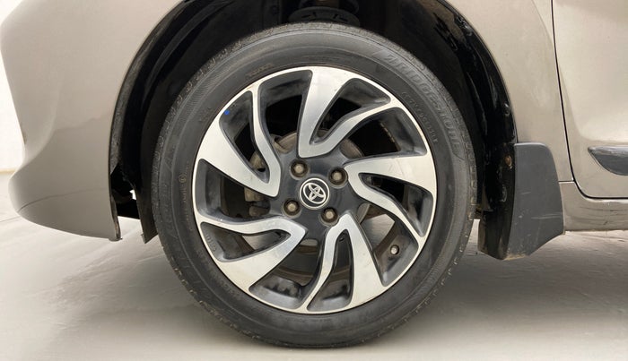 2021 Toyota Glanza V, Petrol, Manual, 59,859 km, Left Front Wheel