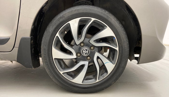 2021 Toyota Glanza V, Petrol, Manual, 59,859 km, Right Front Wheel