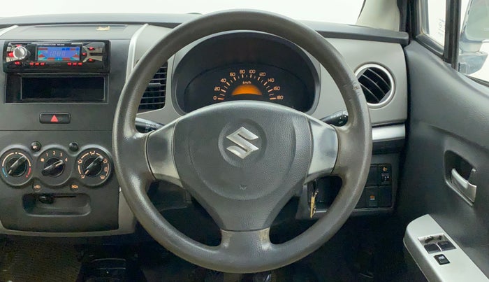 2010 Maruti Wagon R 1.0 LXI, Petrol, Manual, 66,303 km, Steering Wheel Close Up