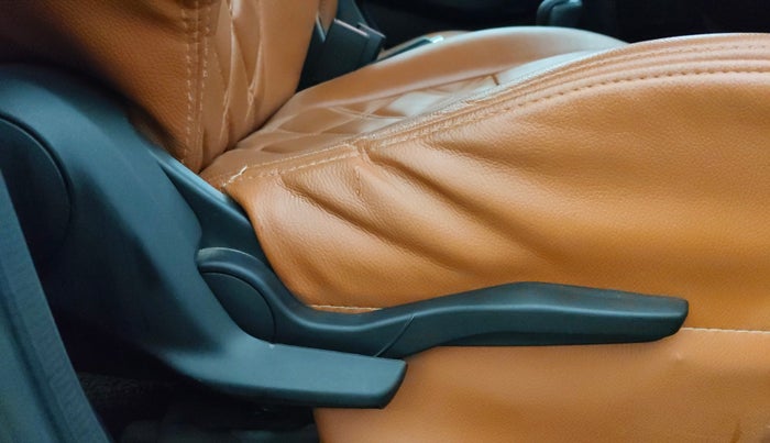 2018 Maruti Swift ZXI AMT, Petrol, Automatic, 37,122 km, Driver Side Adjustment Panel