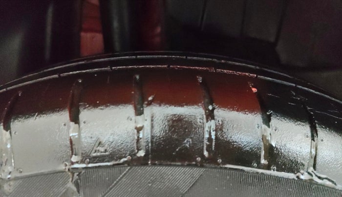 2018 Maruti Swift ZXI AMT, Petrol, Automatic, 37,122 km, Right Rear Tyre Tread