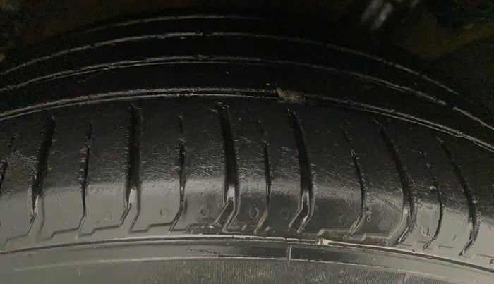 2021 Hyundai VENUE SX PLUS 1.0 TURBO DCT, Petrol, Automatic, 48,355 km, Right Rear Tyre Tread