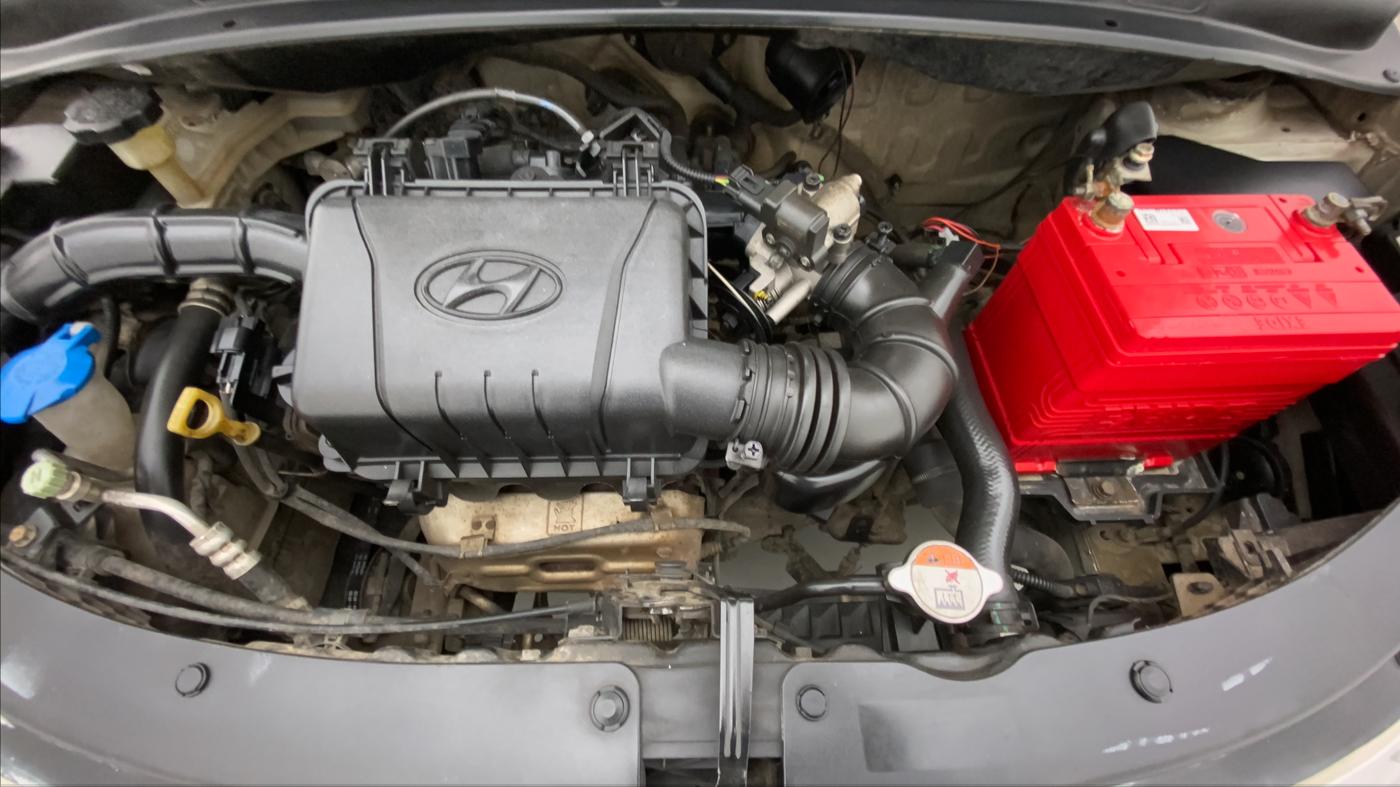 2014 Hyundai i10 SPORTZ 1.1, Petrol, Manual, 61,448 km, Open Bonet