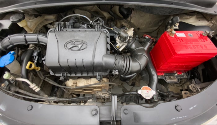 2014 Hyundai i10 SPORTZ 1.1, Petrol, Manual, 61,448 km, Open Bonet