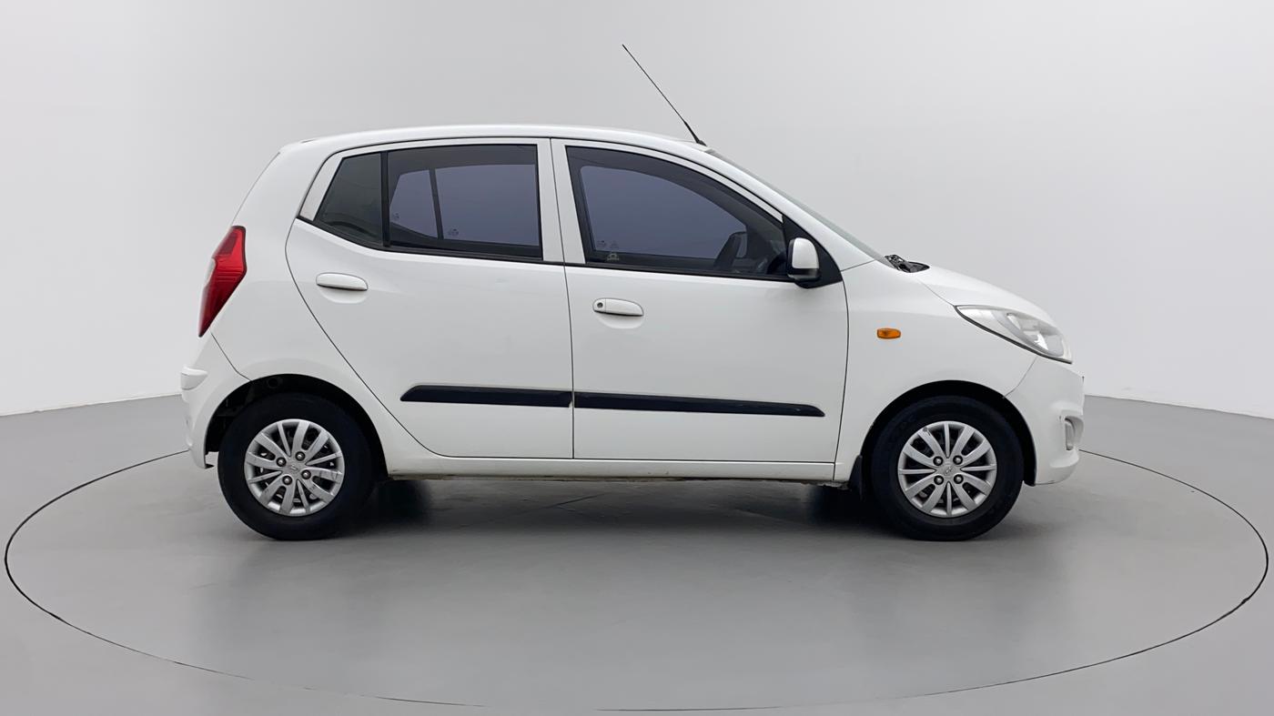 2014 Hyundai i10 SPORTZ 1.1, Petrol, Manual, 61,448 km, Right Side View