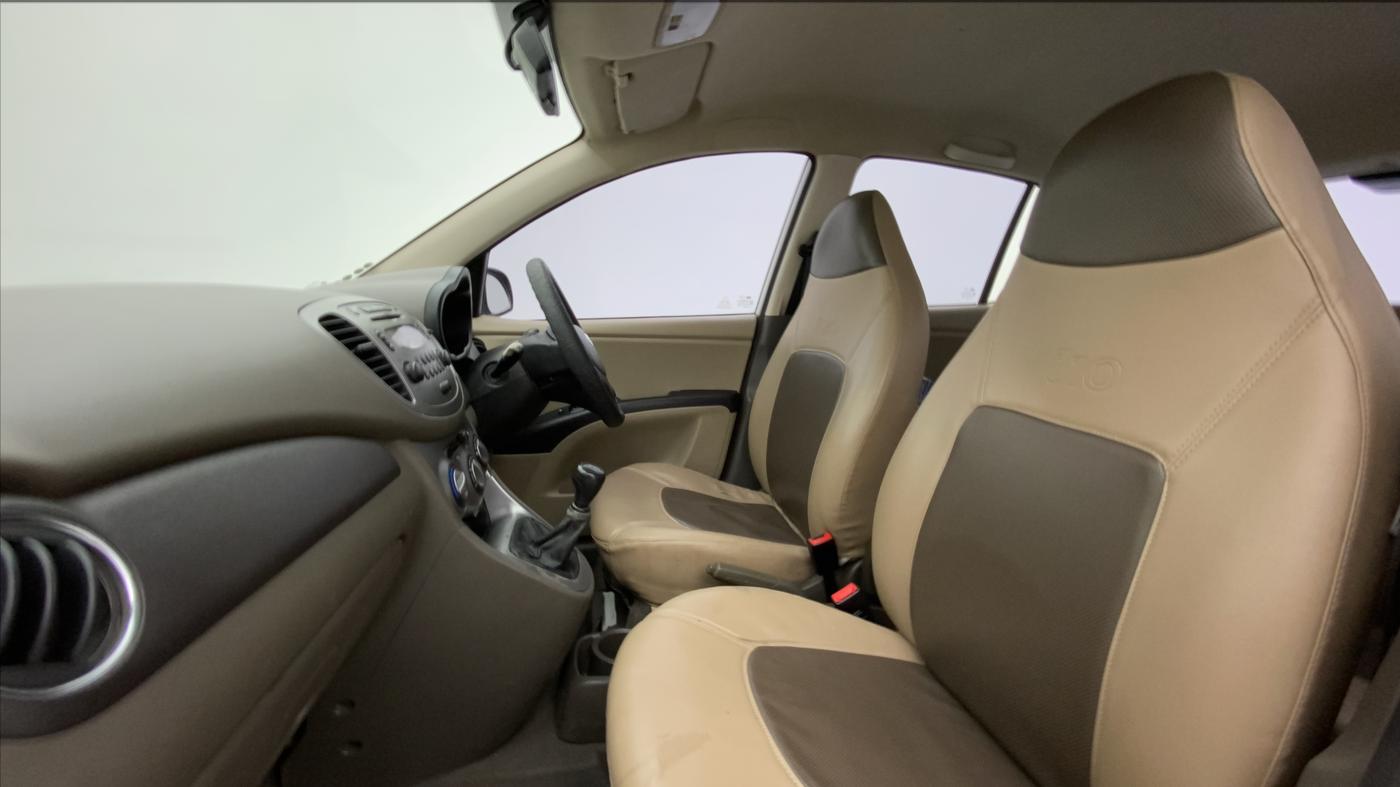 2014 Hyundai i10 SPORTZ 1.1, Petrol, Manual, 61,448 km, Right Side Front Door Cabin