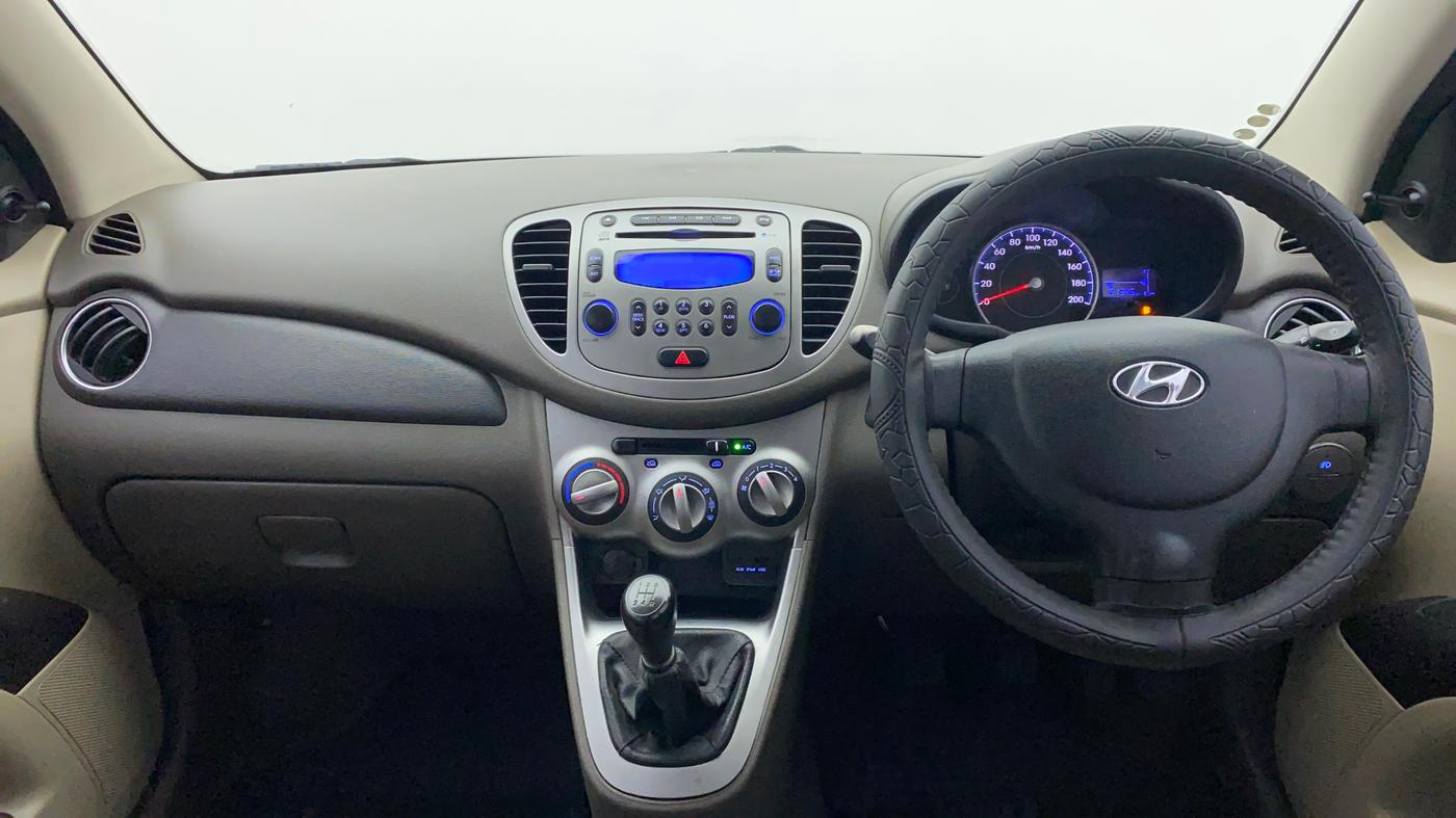 2014 Hyundai i10 SPORTZ 1.1, Petrol, Manual, 61,448 km, Dashboard