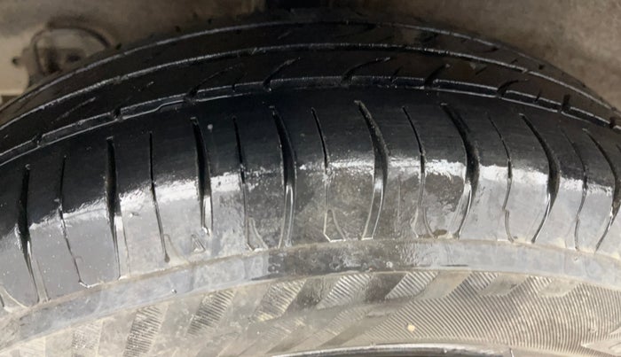 2016 Hyundai Grand i10 SPORTZ 1.2 KAPPA VTVT, Petrol, Manual, 84,467 km, Right Rear Tyre Tread