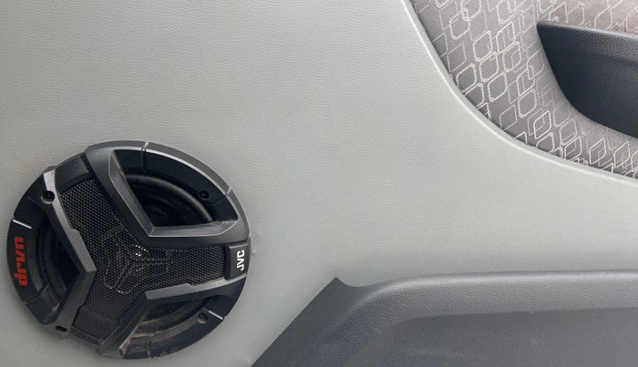 2017 Maruti Alto 800 LXI O, Petrol, Manual, 68,667 km, Speaker