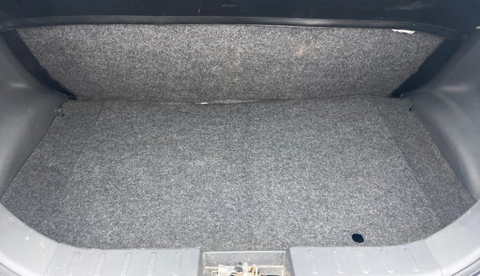 2017 Maruti Alto 800 LXI O, Petrol, Manual, 68,667 km, Boot Inside