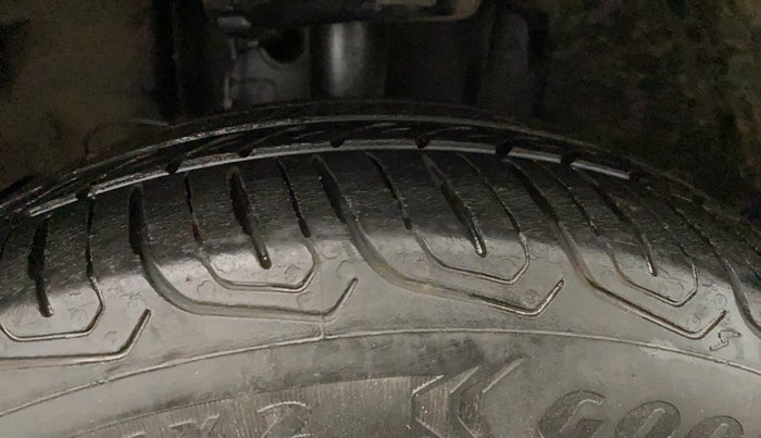 2023 Tata Tiago XT CNG, CNG, Manual, 16,043 km, Left Front Tyre Tread