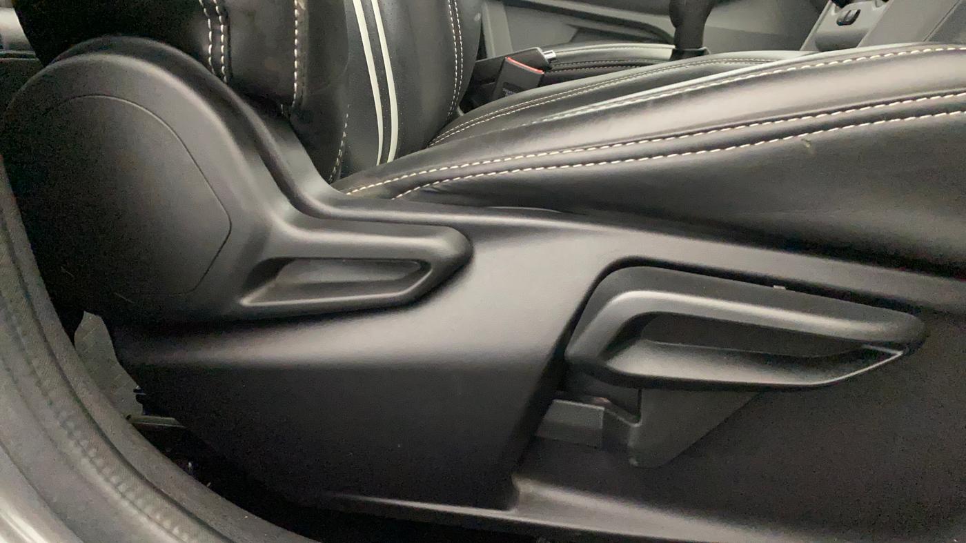 2023 Tata Tiago XT CNG, CNG, Manual, 16,043 km, Driver Side Adjustment Panel