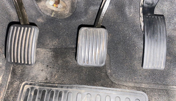 2018 Hyundai NEW SANTRO ASTA MT, Petrol, Manual, 77,367 km, Pedals