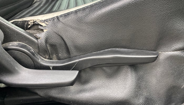 2017 Maruti Baleno ZETA PETROL 1.2, Petrol, Manual, 96,758 km, Driver Side Adjustment Panel