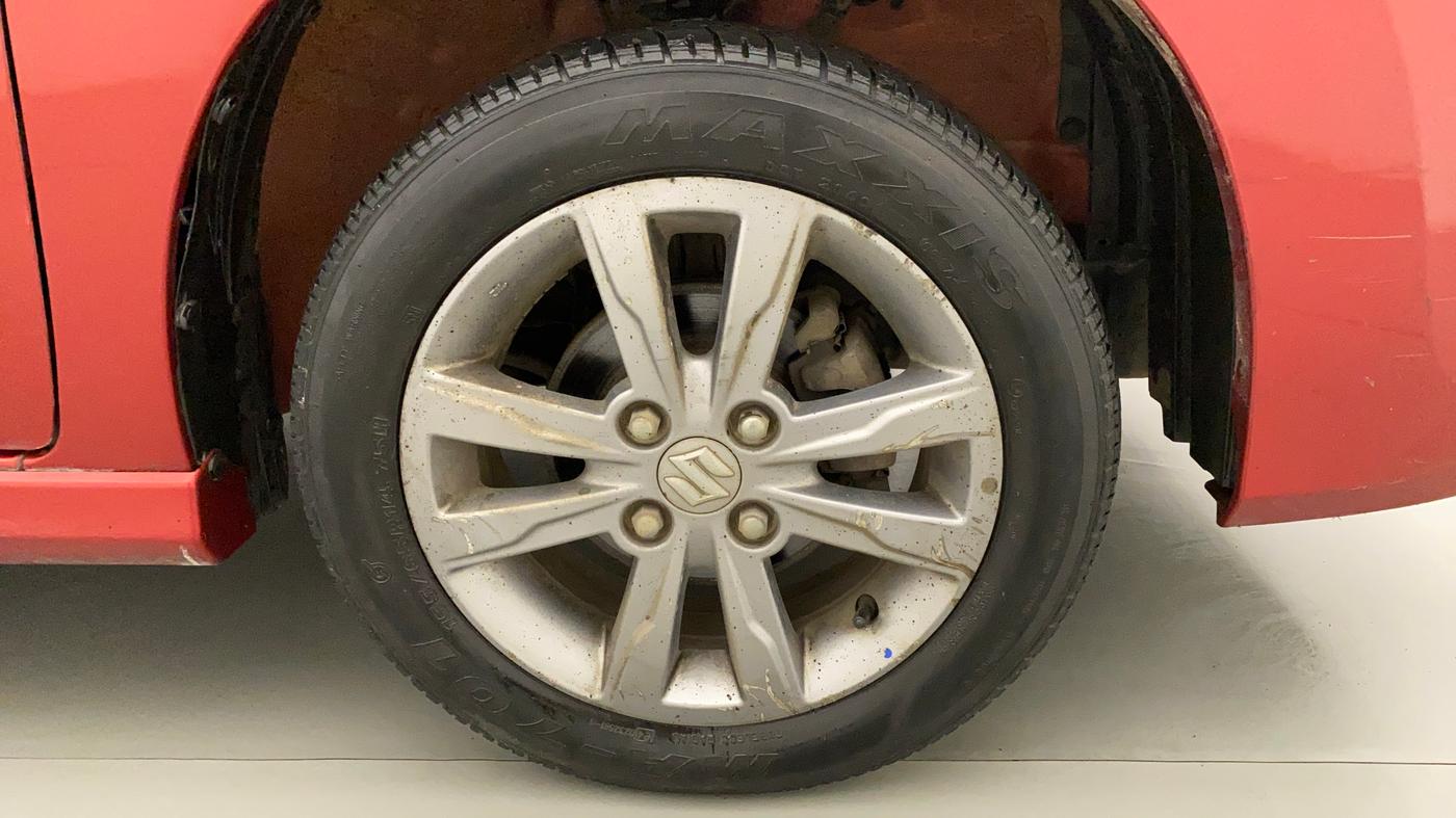 2017 Maruti Wagon R 1.0 VXI + (O) AMT, Petrol, Automatic, 22,338 km, Right Front Wheel