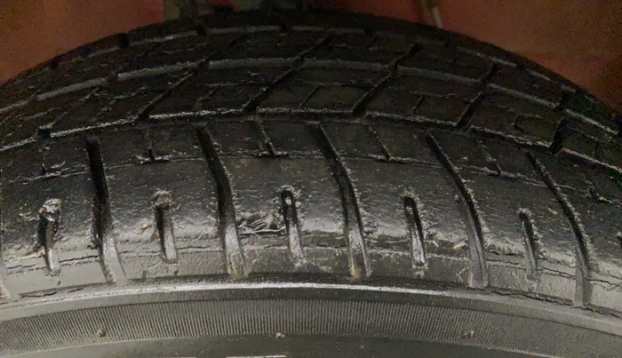 2017 Maruti Wagon R 1.0 VXI + (O) AMT, Petrol, Automatic, 22,338 km, Left Rear Tyre Tread
