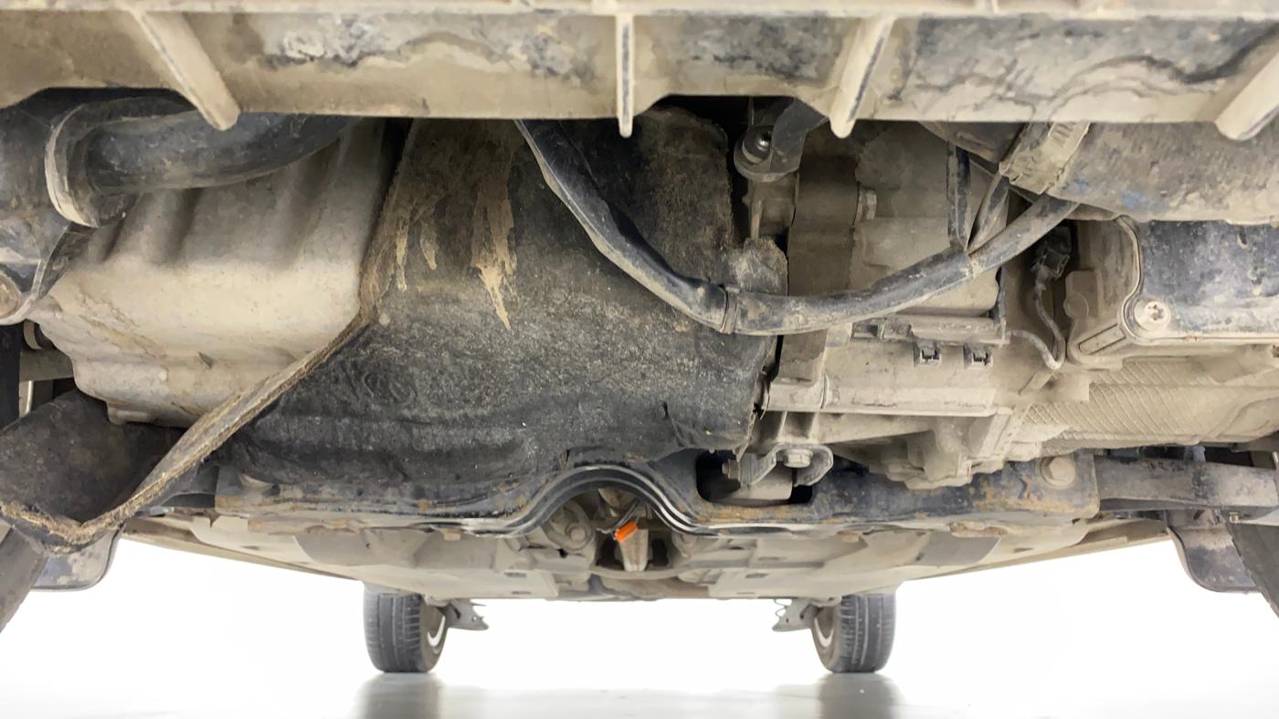 2016 Volkswagen Vento HIGHLINE TDI AT, Diesel, Automatic, 74,251 km, Front Underbody