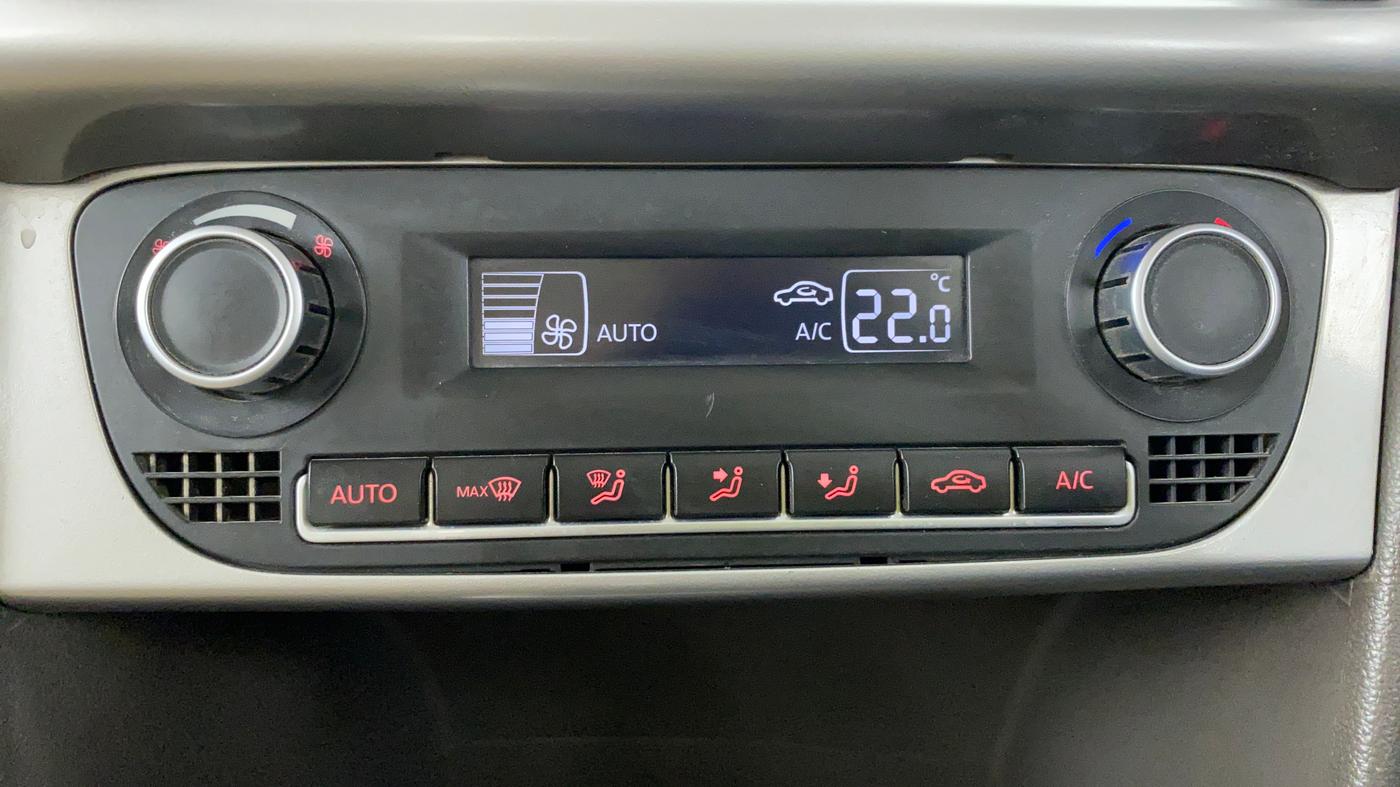 2016 Volkswagen Vento HIGHLINE TDI AT, Diesel, Automatic, 74,251 km, Automatic Climate Control