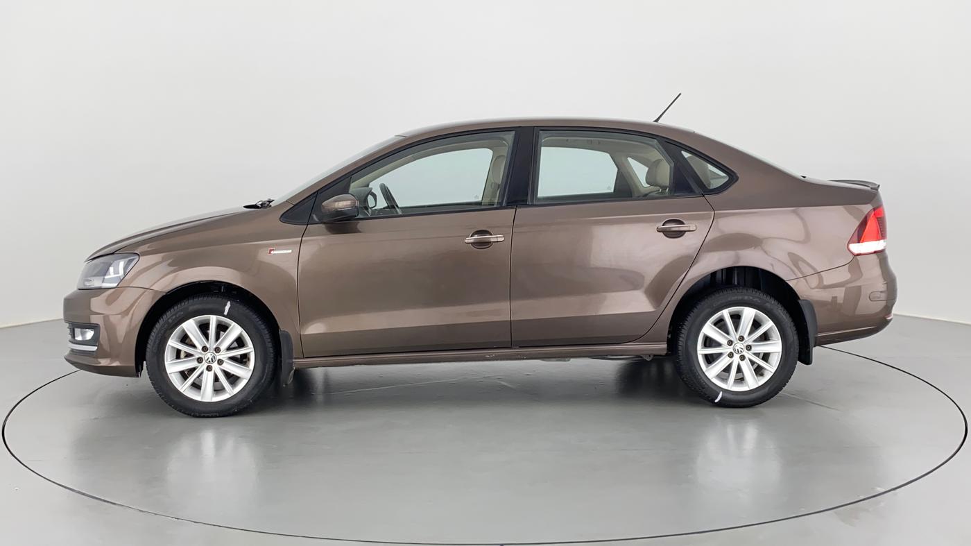 2016 Volkswagen Vento HIGHLINE TDI AT, Diesel, Automatic, 74,251 km, Left Side
