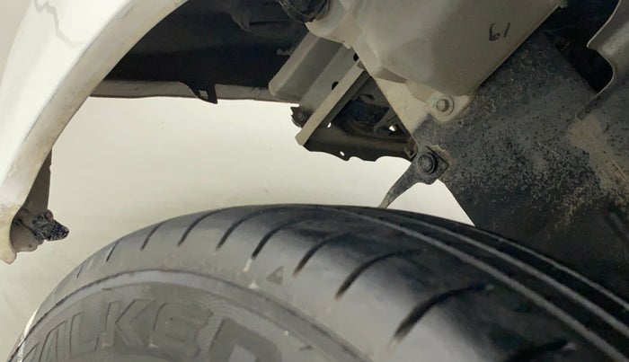 2012 Toyota Etios G, Petrol, Manual, 39,717 km, Left fender - Lining missing