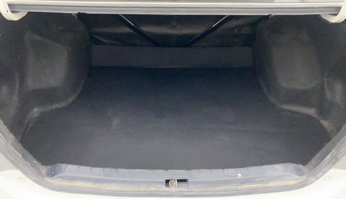 2012 Toyota Etios G, Petrol, Manual, 39,717 km, Boot Inside