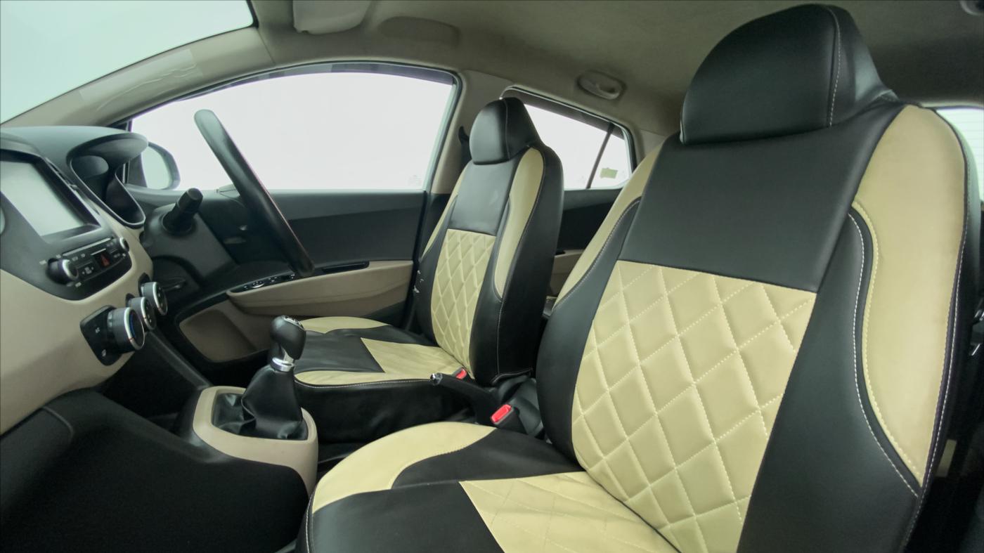 2019 Hyundai Grand i10 SPORTZ 1.2 KAPPA VTVT, Petrol, Manual, 27,451 km, Right Side Front Door Cabin
