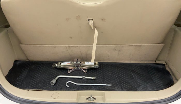 2015 Maruti Ertiga ZXI, Petrol, Manual, 44,725 km, Boot Inside