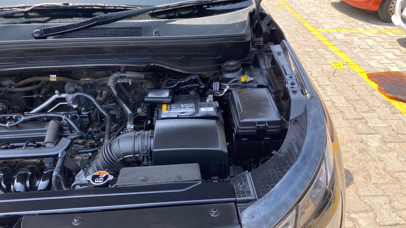 2023 Hyundai VENUE S 1.2, Petrol, Manual, 13,152 km, Engine View - Left