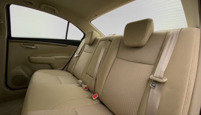2022 Maruti Ciaz 1.5 ZETA VVT SHVS AT, Petrol, Automatic, 220 km, Right Side Rear Door Cabin