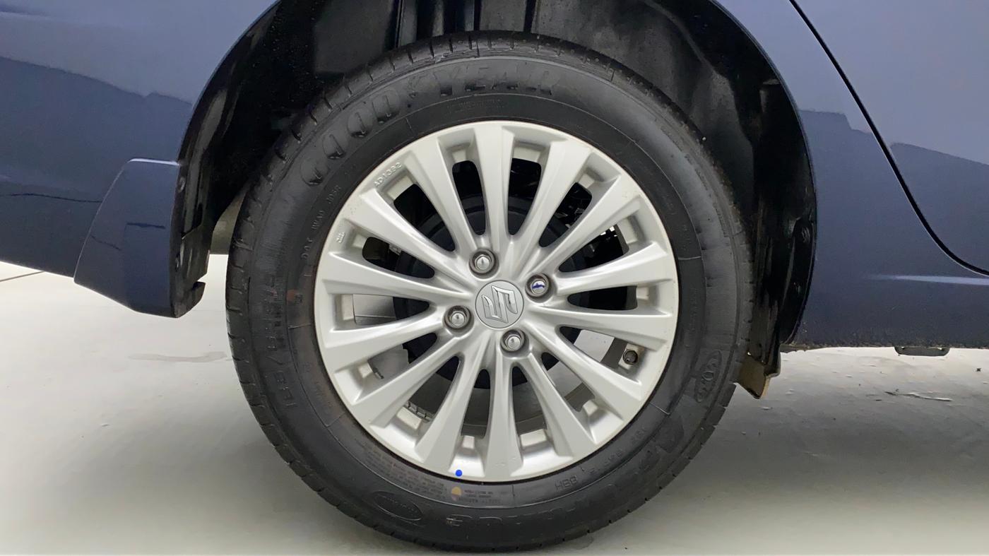 2022 Maruti Ciaz 1.5 ZETA VVT SHVS AT, Petrol, Automatic, 220 km, Right Rear Wheel