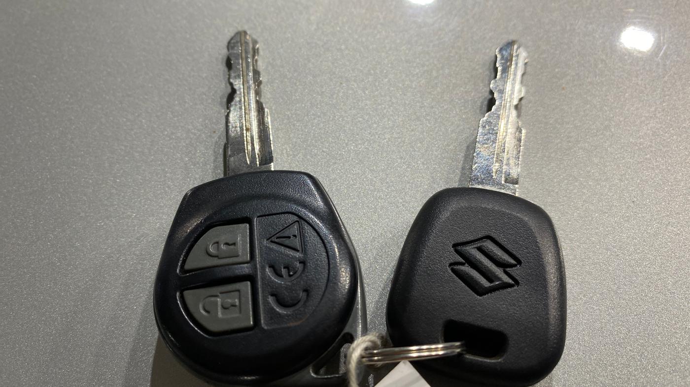 2025 Maruti S PRESSO VXI Plus AMT, Petrol, Automatic, 2,355 km, Key Close Up