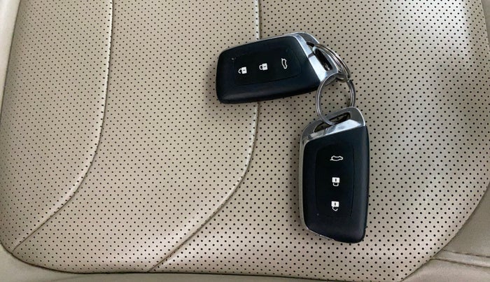 2021 MG HECTOR SHARP 2.0 DIESEL, Diesel, Manual, 53,622 km, Key Close Up