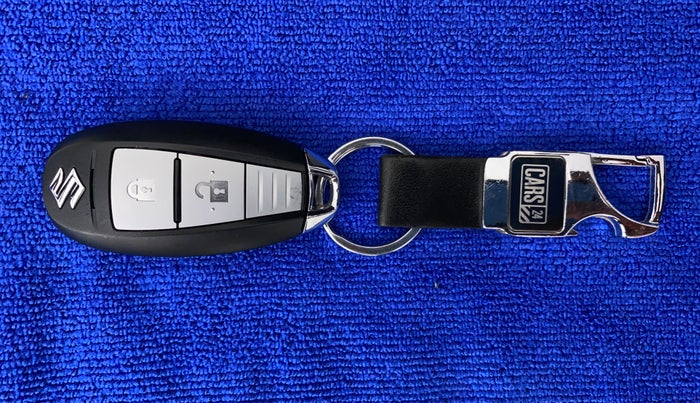 2016 Maruti S Cross ZETA 1.3, Diesel, Manual, 94,006 km, Key Close Up