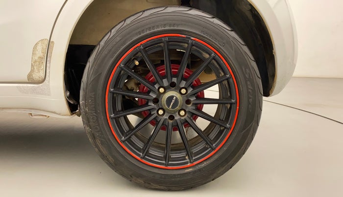 2011 Maruti Ritz VDI, Diesel, Manual, 95,919 km, Left Rear Wheel