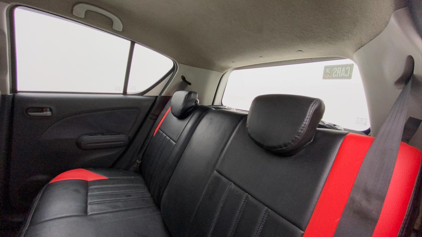 2011 Maruti Ritz VDI, Diesel, Manual, 95,919 km, Right Side Rear Door Cabin
