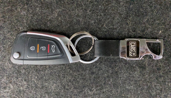 2011 Maruti Ritz VDI, Diesel, Manual, 95,919 km, Key Close Up
